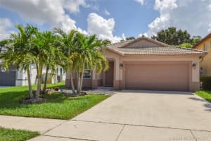2273 NW 208th Terrace, Pembroke Pines, FL 33029, Sold 10/27/21