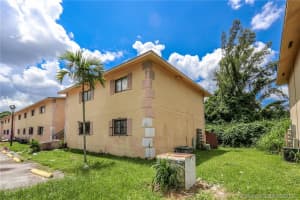 26330 SW 141st Pl, Homestead, FL 33032, Sold 10/25/21