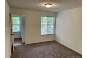 13090 Vista Isles Dr, Plantation, FL 33325, Sold 10/26/21