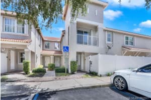 5361 SW 125th Ave, Miramar, FL 33027, Sold 11/06/21