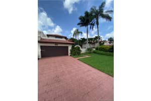 9327 NW 50th Doral Cir S, Doral, FL 33178, Sold 01/06/22