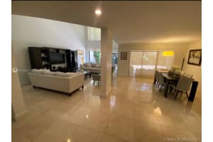 9327 NW 50th Doral Cir S, Doral, FL 33178, Sold 01/06/22