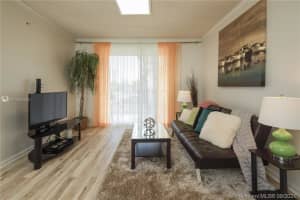 17100 N Bay Rd, Sunny Isles Beach, FL 33160, Sold 10/25/21