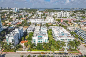 7728 Collins Ave, Miami, FL 33141, Sold 04/08/22