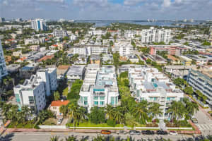 7728 Collins Ave, Miami, FL 33141, Sold 04/08/22