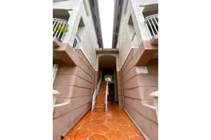 8886 W Flagler St, Miami, FL 33174, Sold 12/10/21