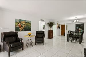 101 Ocean Ln Dr # 309, Key Biscayne, FL 33149, Sold 03/29/22
