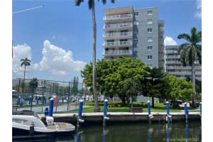 1800 NW 24th Ave, Miami, FL 33125, Sold 11/29/21