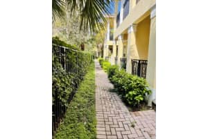4732 Acadian Trail, Coconut Creek, FL 33073, Sold 10/25/21