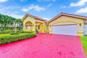 12475 NW 6th St, Miami, FL 33182, Sold 12/06/21