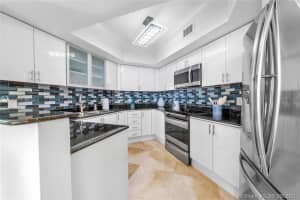 16699 Collins Ave, Sunny Isles Beach, FL 33160, Sold 11/03/21