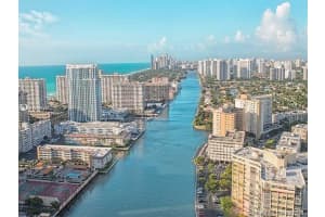 2602 E Hallandale Beach Blvd r1704, Hallandale Beach, FL 33009, Sold 05/27/22