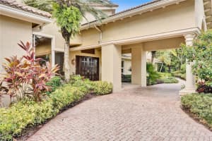2755 Paddock Rd, Weston, FL 33331, Sold 04/01/22