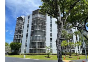20500 W Country Club Dr, Aventura, FL 33180, Sold 01/04/22