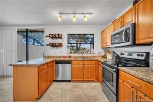 1255 NW 122nd Terrace, Pembroke Pines, FL 33026, Sold 12/01/21