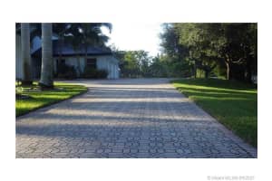 13900 SW 24th St, Davie, FL 33325, Sold 12/10/21