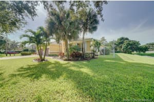 12994 Spring Lake Dr, Cooper City, FL 33330, Sold 12/21/21