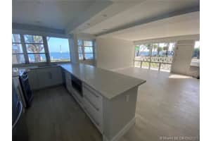 1430 Brickell Bay Dr, Miami, FL 33131, Sold 02/18/22