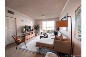 17100 N Bay Rd, Sunny Isles Beach, FL 33160, Sold 12/10/21