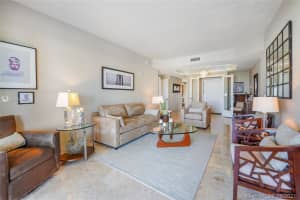 9751 E Bay Harbor Dr #8b, Bay Harbor Islands, FL 33154, Sold 01/20/22