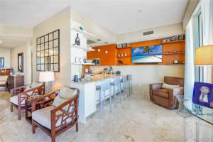 9751 E Bay Harbor Dr #8b, Bay Harbor Islands, FL 33154, Sold 01/20/22
