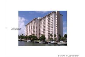 400 Kings Point Dr, Sunny Isles Beach, FL 33160, Sold 12/31/21