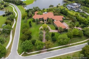 9500 Bent Grass Ct, Delray Beach, FL 33446, Sold 11/23/21