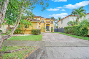 16561 SW 64th Terrace, Miami, FL 33193, Sold 12/30/21