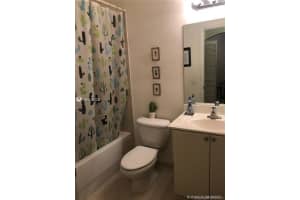 3550 NE 5th St, Homestead, FL 33033, Sold 01/03/22