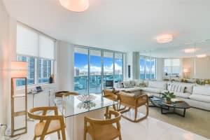 2711 S Ocean Dr, Hollywood, FL 33019, Sold 03/15/22