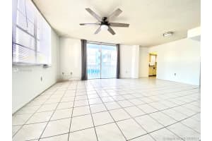 1020 Meridian Ave, Miami Beach, FL 33139, Sold 10/20/21