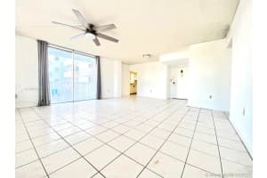 1020 Meridian Ave, Miami Beach, FL 33139, Sold 10/20/21
