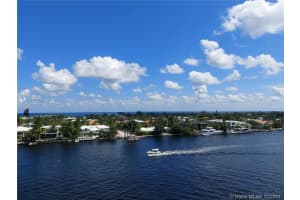 20515 E Country Club Dr, Aventura, FL 33180, Sold 12/06/21