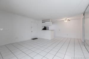 9729 Hammocks Blvd #108e, Miami, FL 33196, Sold 10/27/21