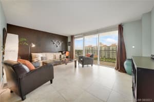 3031 N Ocean Blvd, Fort Lauderdale, FL 33308, Sold 12/30/21