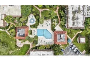 9470 SW 77th Ave APT O8, Miami, FL 33156, Sold 12/22/21