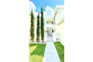 4763 SW 154th Ave, Miami, FL 33185, Sold 12/07/21