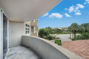 19501 W Country Club Dr, Aventura, FL 33180, Sold 12/31/21