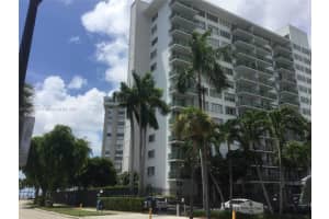 1408 Brickell Bay Dr # 907, Miami, FL 33131, Sold 12/10/21