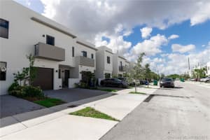 536 SW 91st Pl, Miami, FL 33174, Sold 11/17/21