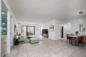 1201 S Ocean Dr #1105n, Hollywood, FL 33019, Sold 01/20/22