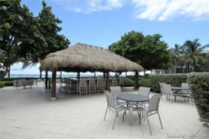 3001 S Ocean Dr, Hollywood, FL 33019, Sold 06/07/22