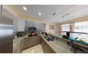 11091 SW 236th Terrace, Homestead, FL 33032, Sold 10/27/21