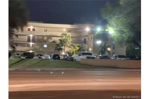 702 NW 87th Ave, Miami, FL 33172, Sold 10/28/21