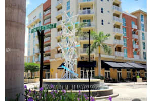 7270 N Kendall Dr APT B208, Miami, FL 33156, Sold 12/10/21