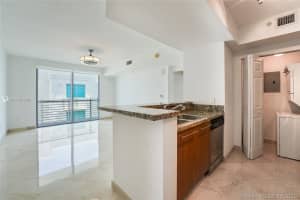 110 Washington Ave, Miami Beach, FL 33139, Sold 03/04/22