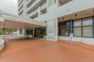 441 Valencia Ave, Coral Gables, FL 33134, Sold 12/20/21