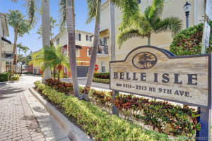 2285 NE 9th Ave, Wilton Manors, FL 33305, Sold 10/27/21