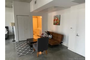 151 SE 1st St, Miami, FL 33131, Sold 02/23/22