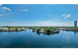 20191 E Country Club Dr, Miami, FL 33180, Sold 11/15/21